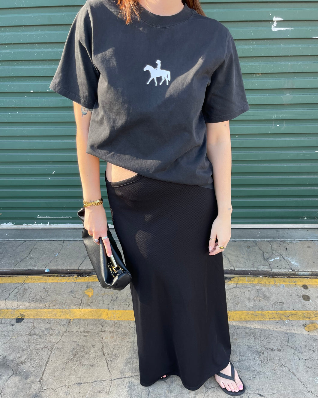 The Girlfriend Tee - Coal